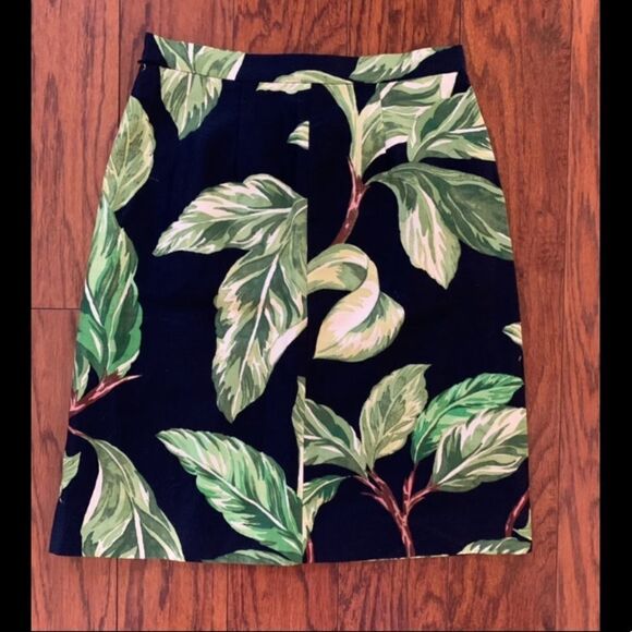 New Ann Taylor botanical linen a-line skirt. Size 4P - Picture 4 of 6